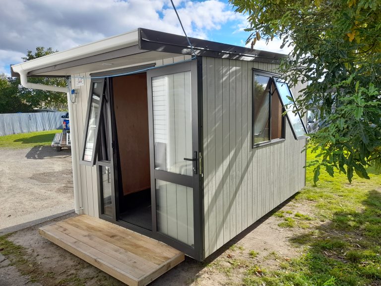 Standard cabin for rent Manawatu & Tararua